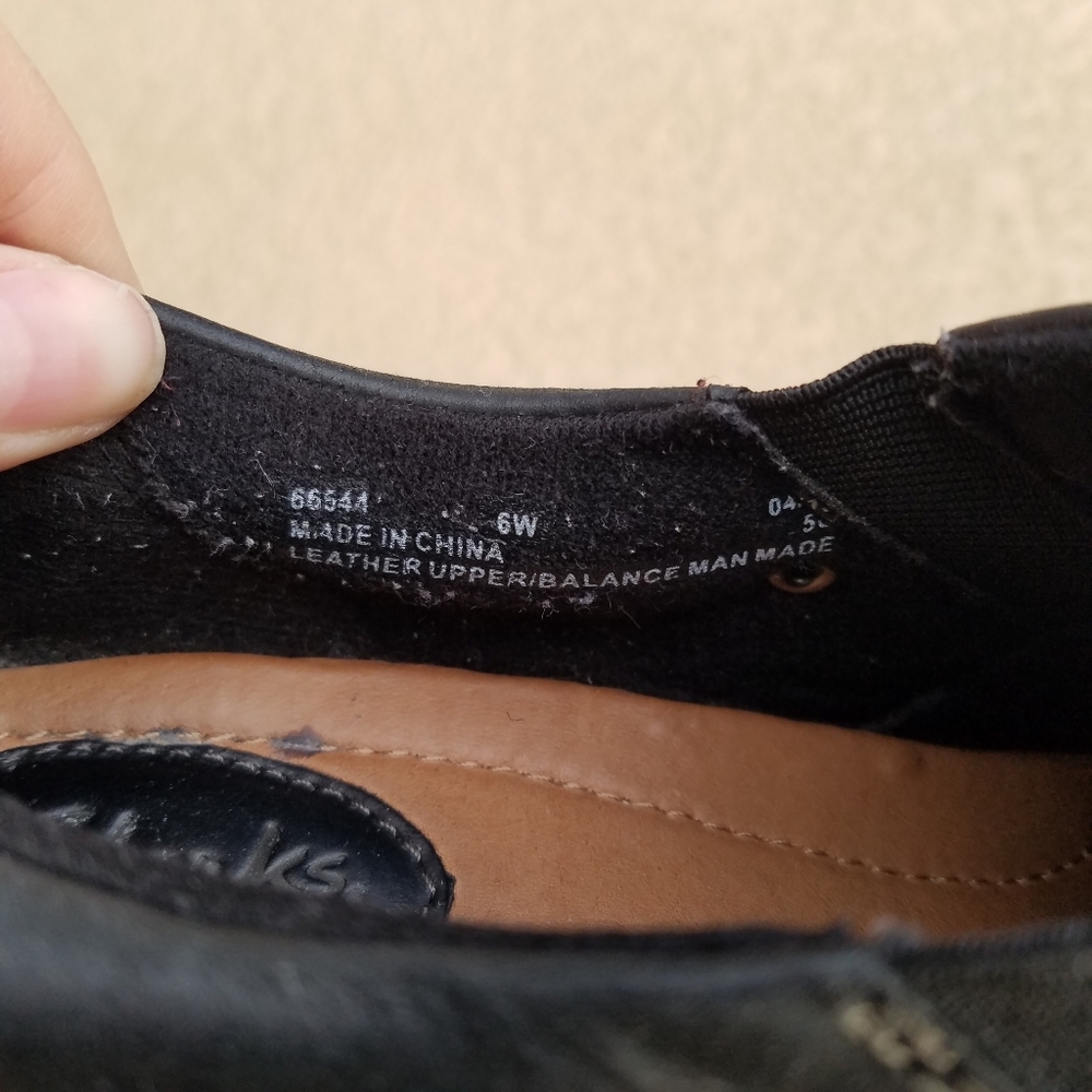 Clarks | Artisan Black Leather Slip On Loafers 6w - image 5